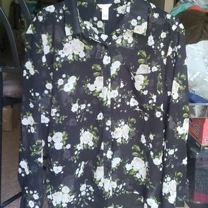 Forever 21 Black Floral Button down shirt - new